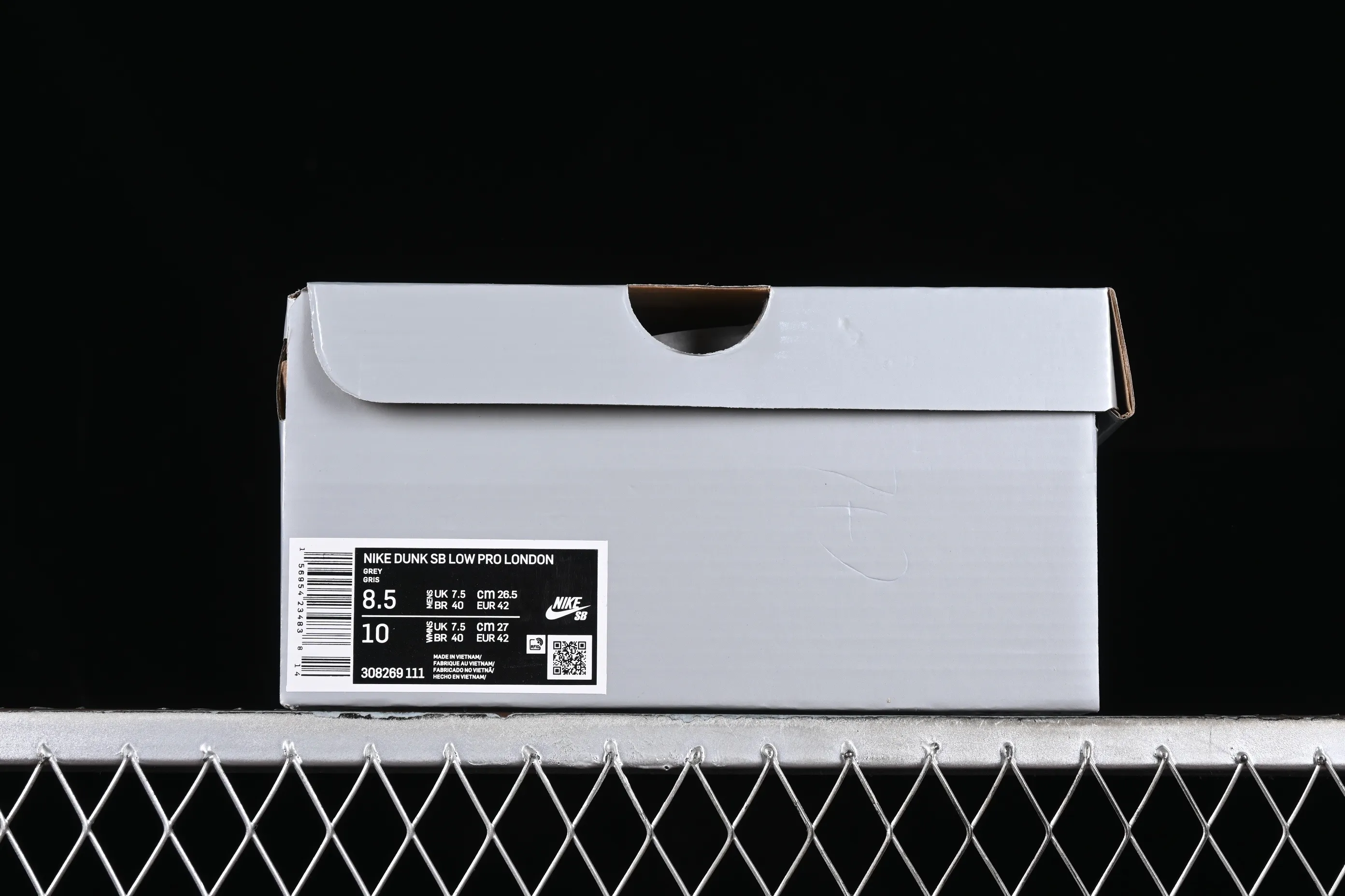 All categories Nk SB Dunk series Nk SB Dunk Low Low-top sneakers Cost-effective version Nk SB Dunk Low Touring the world Fog London SB low-top casual sneakers 308269-111